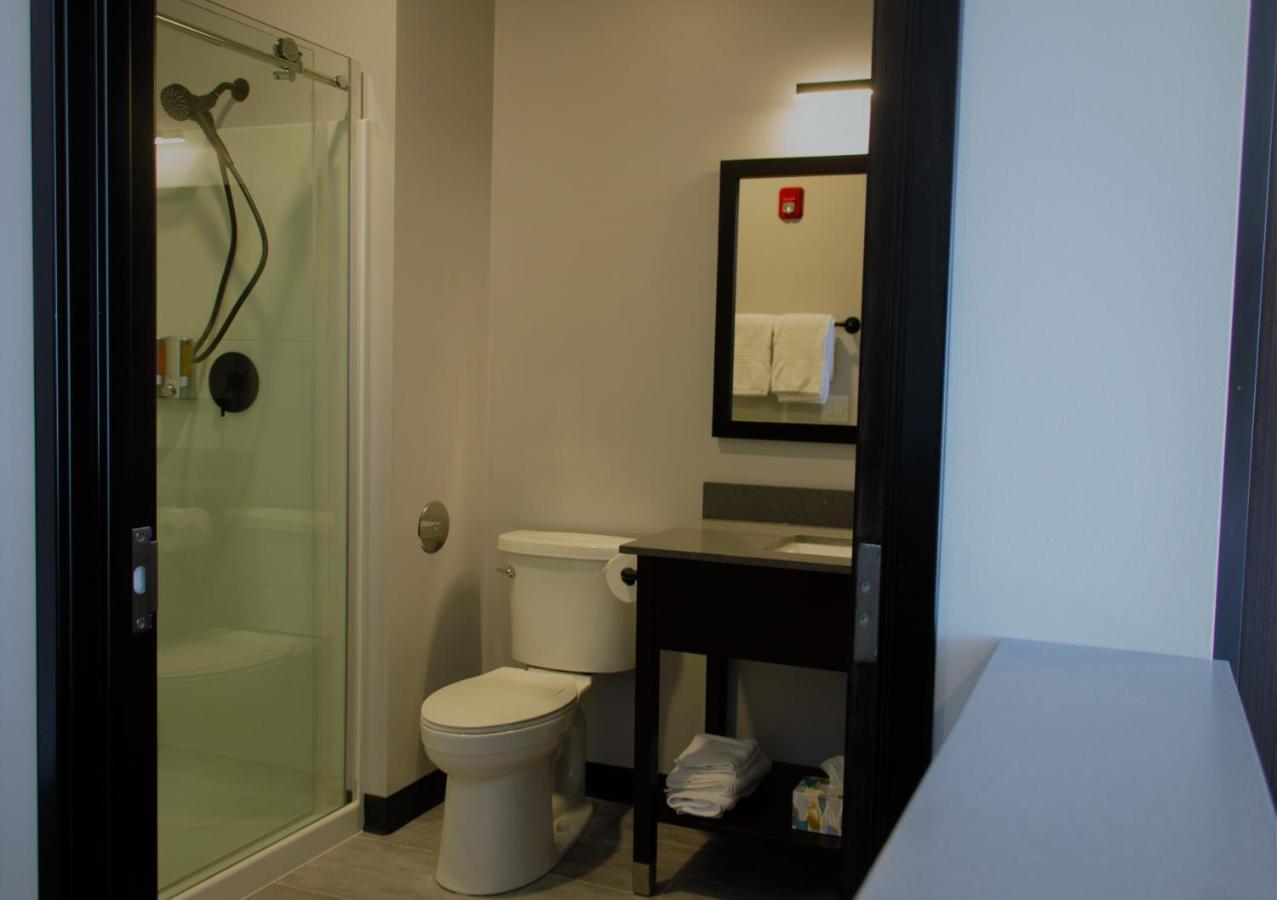 Watershed Hotel Sheboygan Buitenkant foto